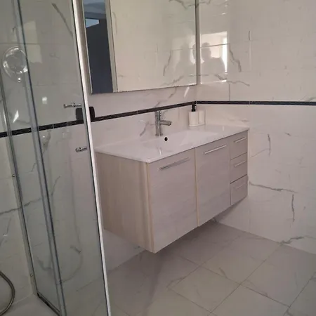 Apartament Turistico Il Faro La Spezia