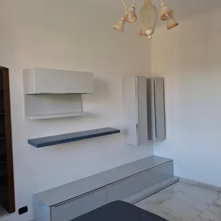 Apartament Turistico Il Faro *